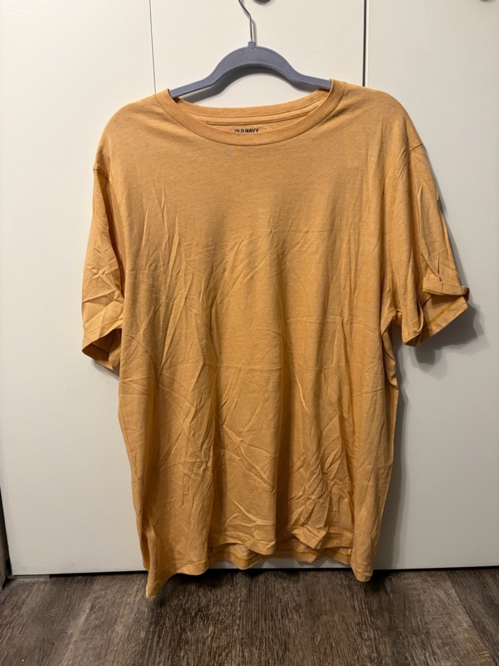 Old Navy women’s Ochre Short-Sleeve Crew Tee